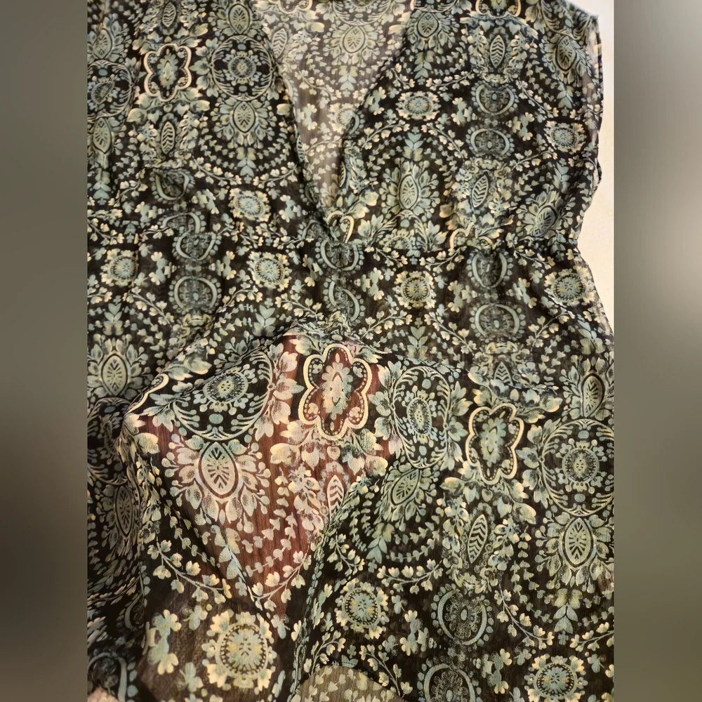 Cato Green And Black Paisley Patterned Blouse - Picture 4 of 9